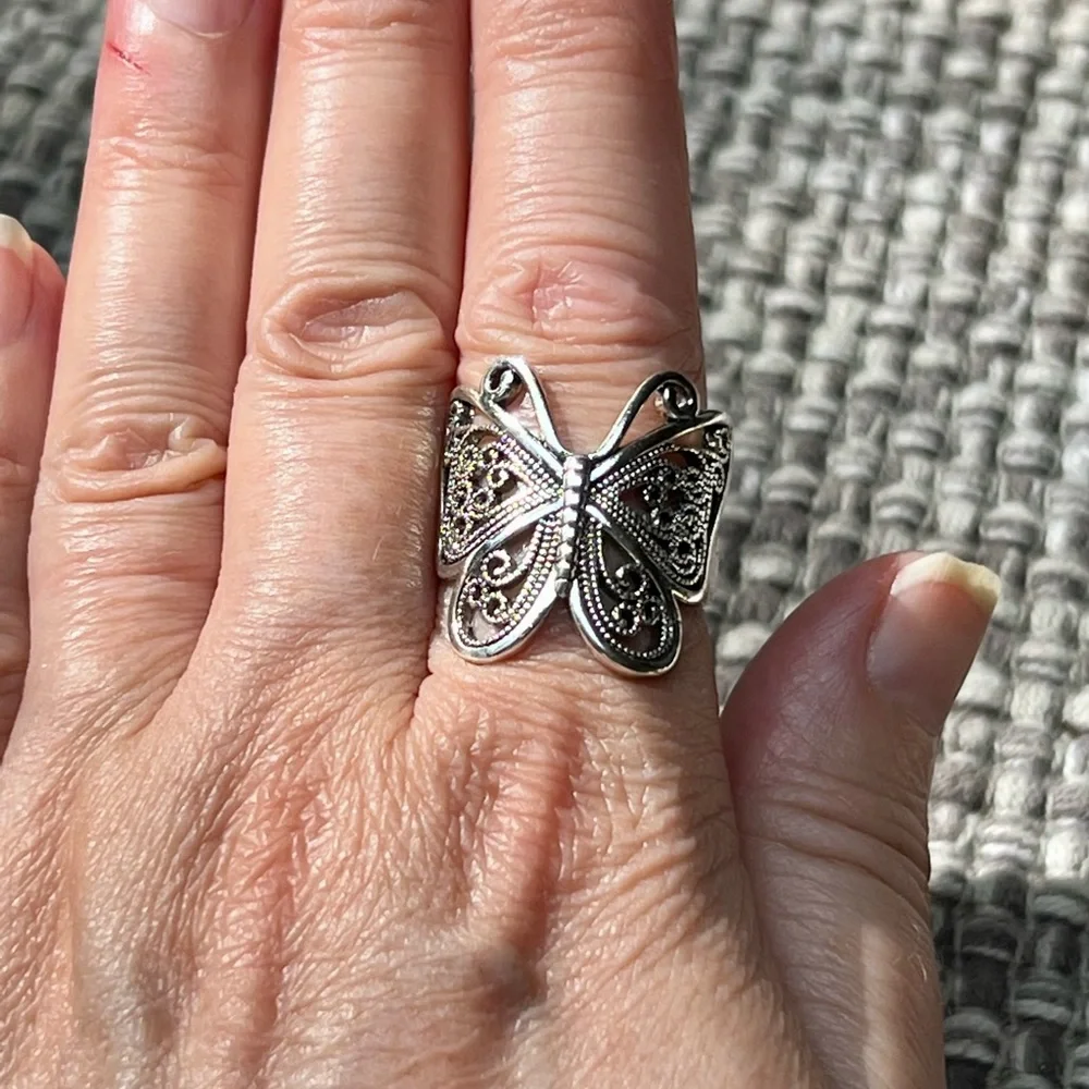 Sterling-Style Silver Butterfly Ring - Women's Fashion Band